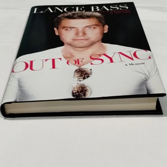 Out of Sync: A Memoir - Lance Bass - Picture 5 of 5